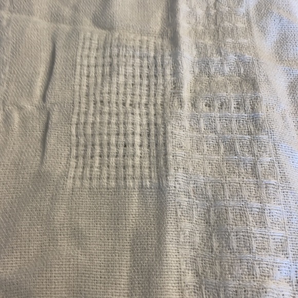 Scarf white , lrg - Picture 2 of 7